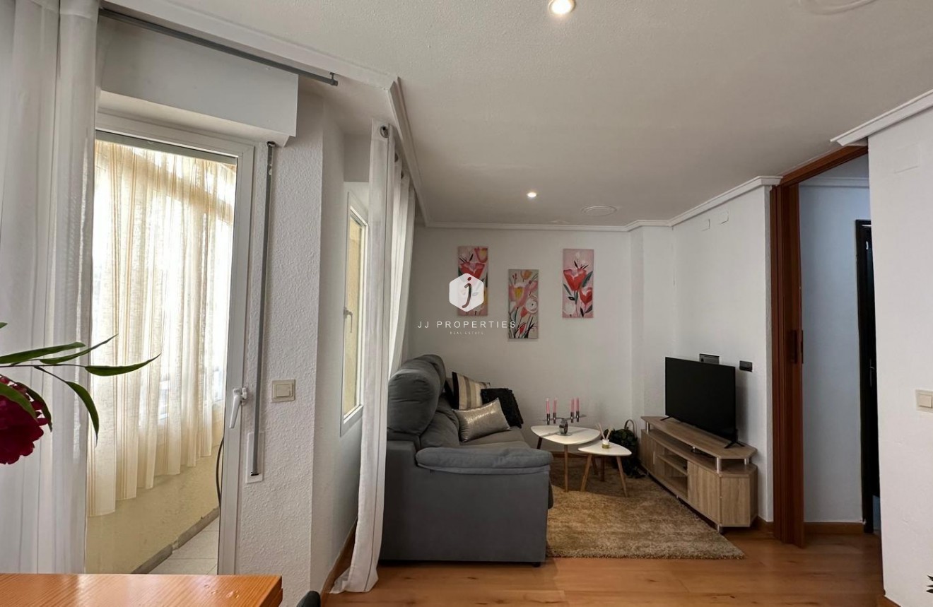 Tweedehands - Appartement / flat -
Torrevieja