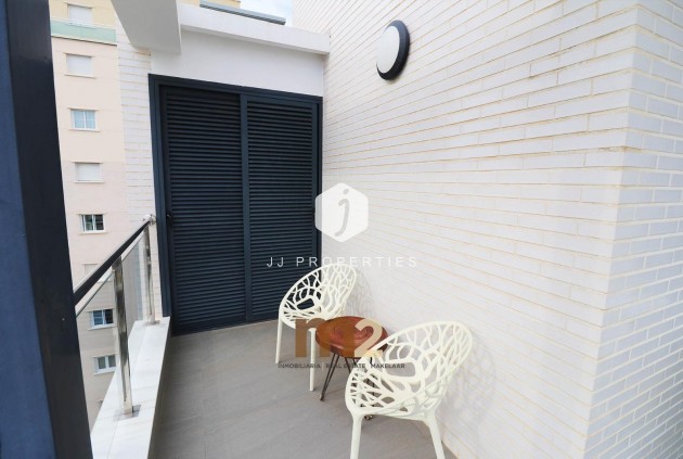 Aus zweiter Hand - Penthouse -
Guardamar del Segura - puerto deportivo