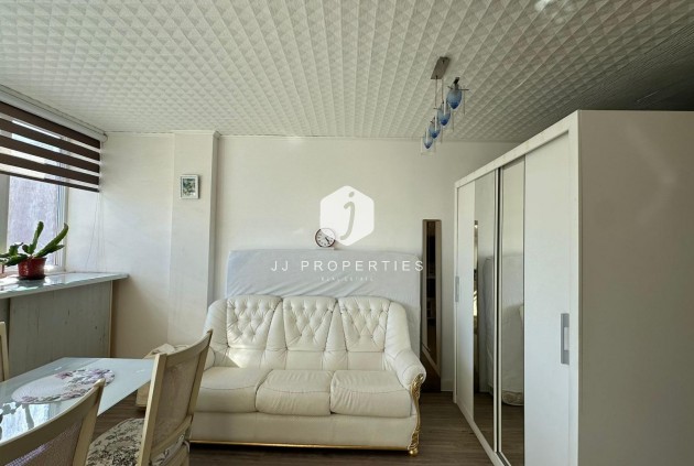 Aus zweiter Hand - Wohnung -
Torrevieja - Centro