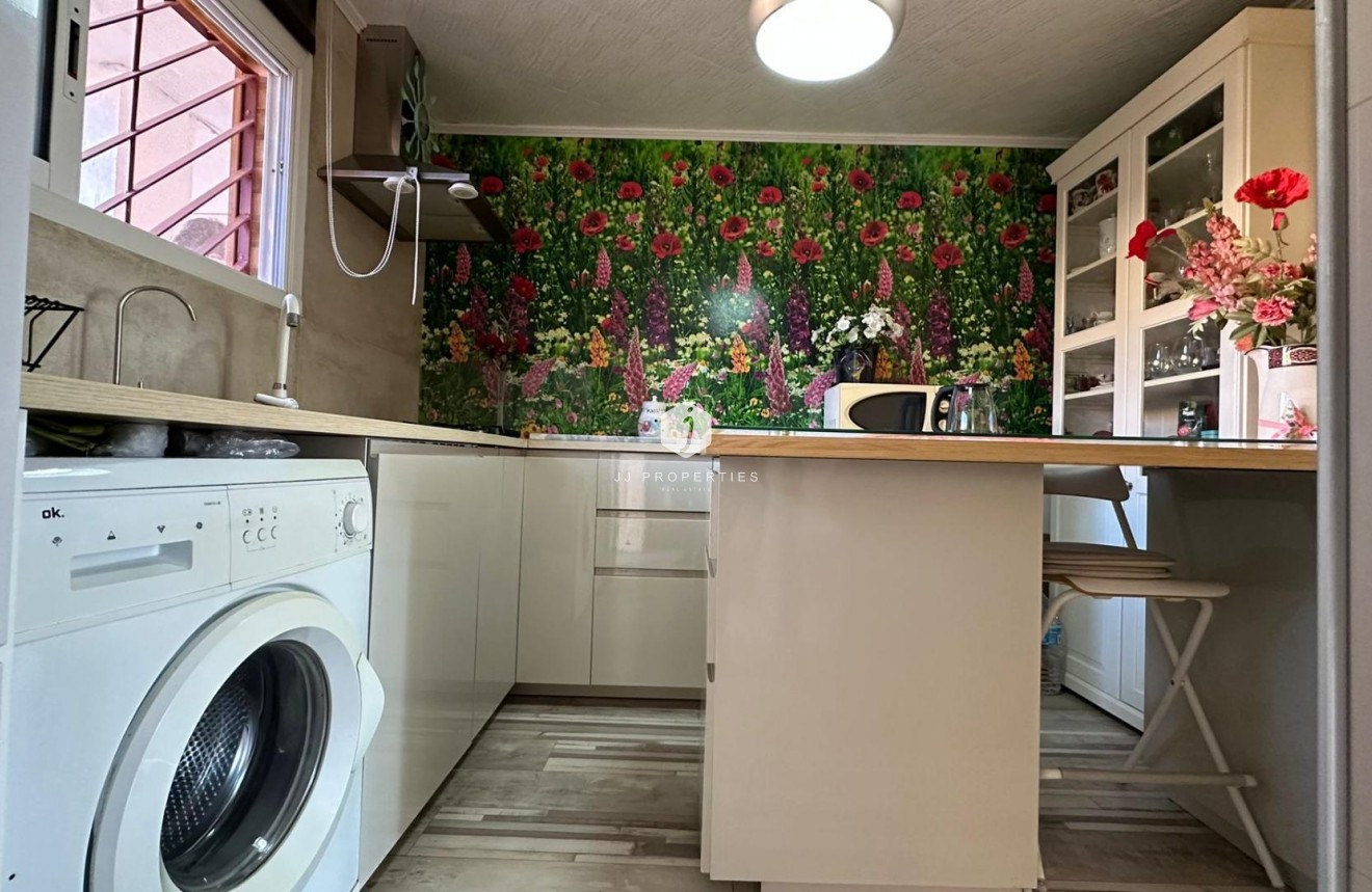 Aus zweiter Hand - Wohnung -
Torrevieja - Centro