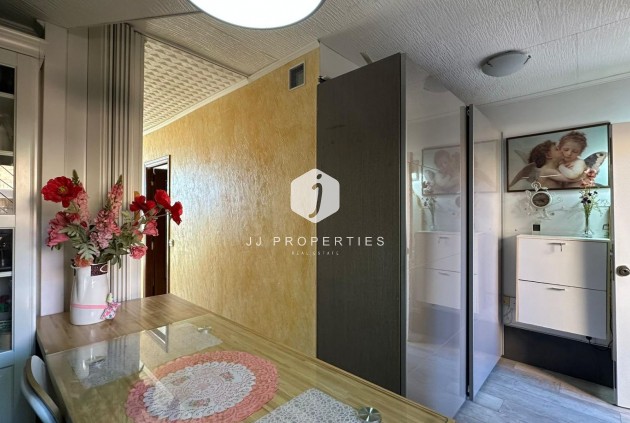 Aus zweiter Hand - Wohnung -
Torrevieja - Centro