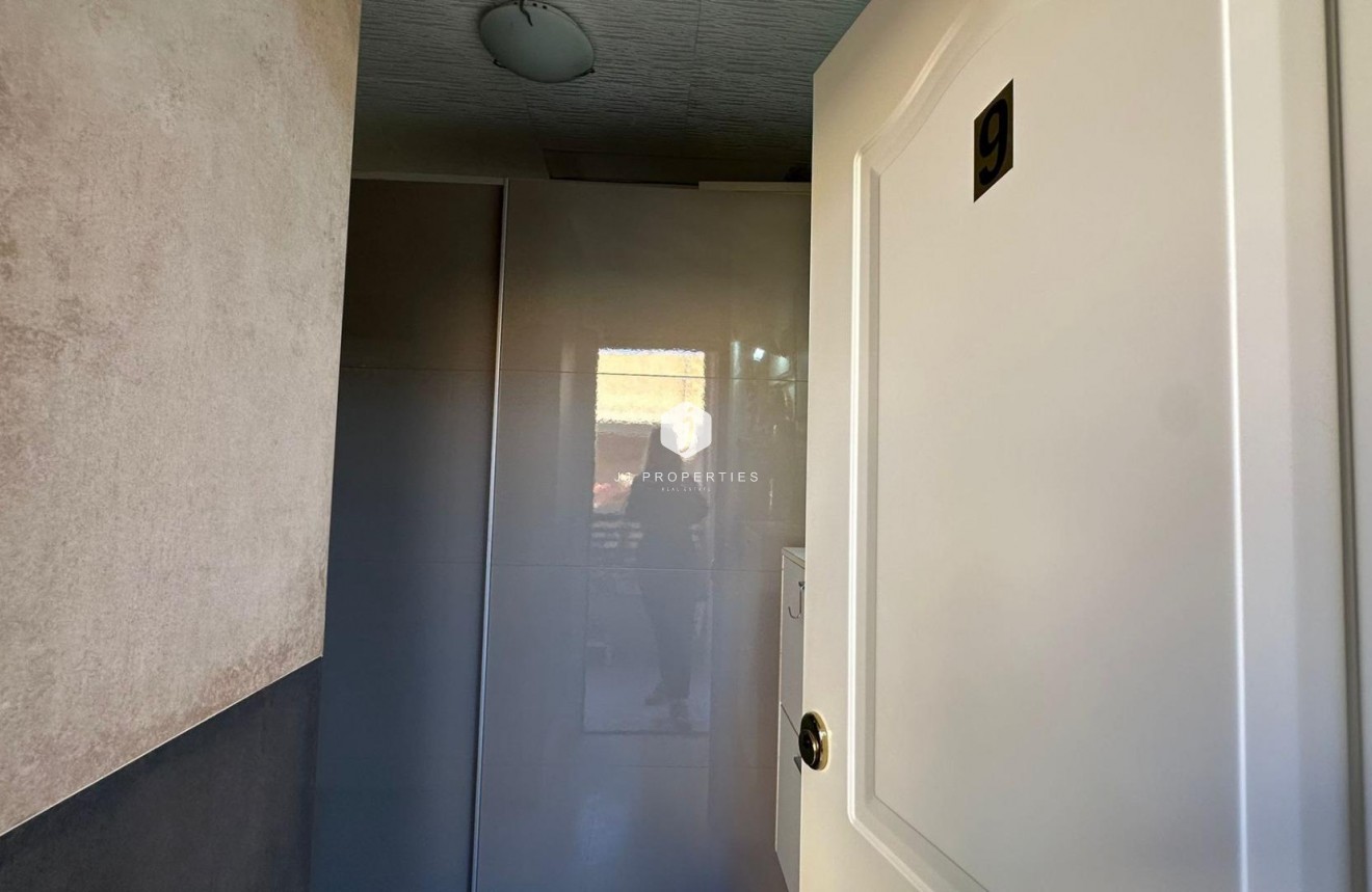 Aus zweiter Hand - Wohnung -
Torrevieja - Centro