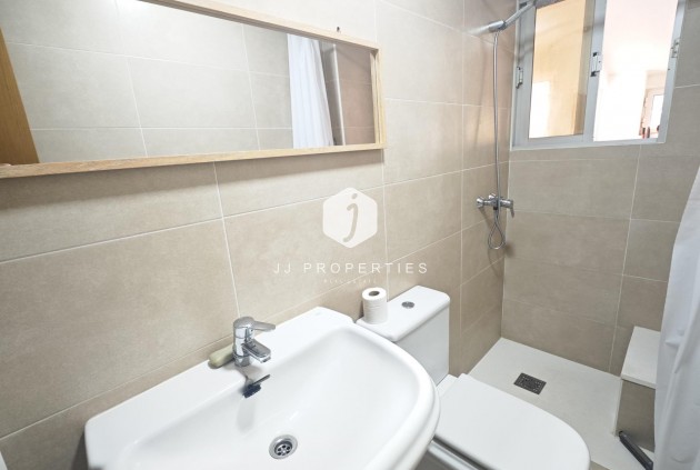 D'occasion - Bungalow -
Torrevieja - Playa del Cura