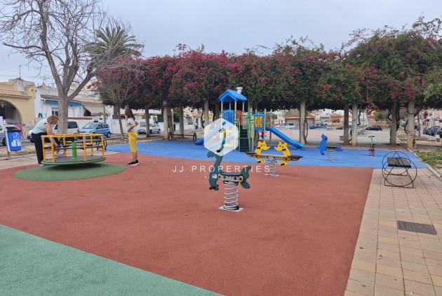 D'occasion - Bungalow -
Torrevieja - Playa del Cura