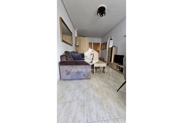 Aus zweiter Hand - Penthouse -
Torrevieja - Acequion