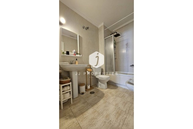 Aus zweiter Hand - Penthouse -
Torrevieja - Acequion