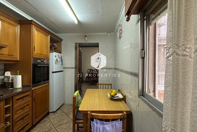 D'occasion - Appartement -
Torrevieja - Estacion de autobuses