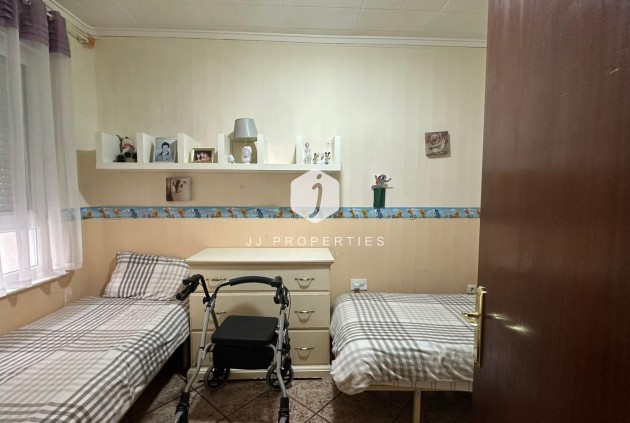 D'occasion - Appartement -
Torrevieja - Estacion de autobuses