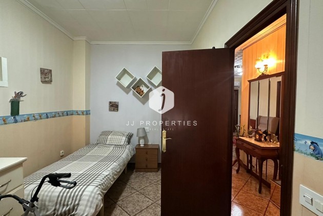 D'occasion - Appartement -
Torrevieja - Estacion de autobuses