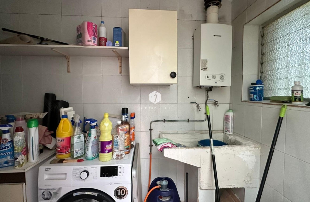 D'occasion - Appartement -
Torrevieja - Estacion de autobuses