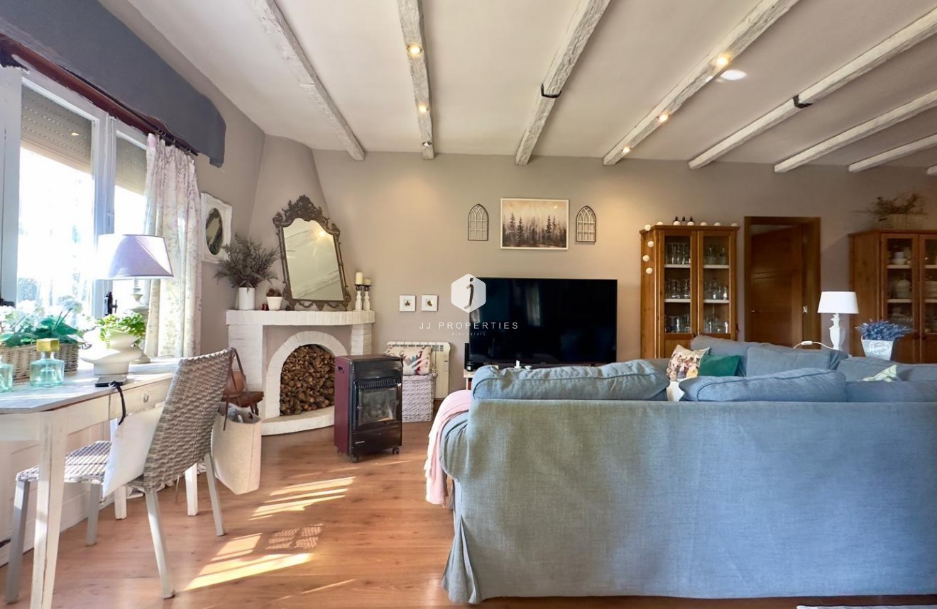 Z drugiej ręki - Villa -
Torrevieja - Torreblanca