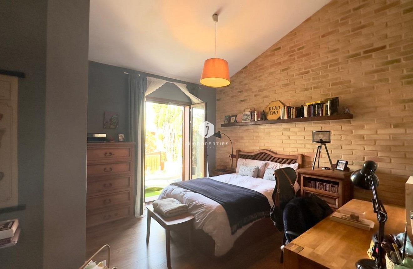 Z drugiej ręki - Villa -
Torrevieja - Torreblanca