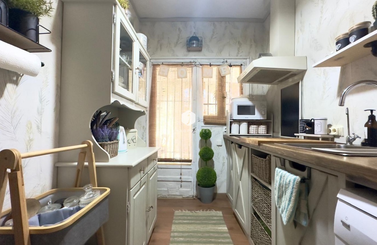 Z drugiej ręki - Villa -
Torrevieja - Torreblanca