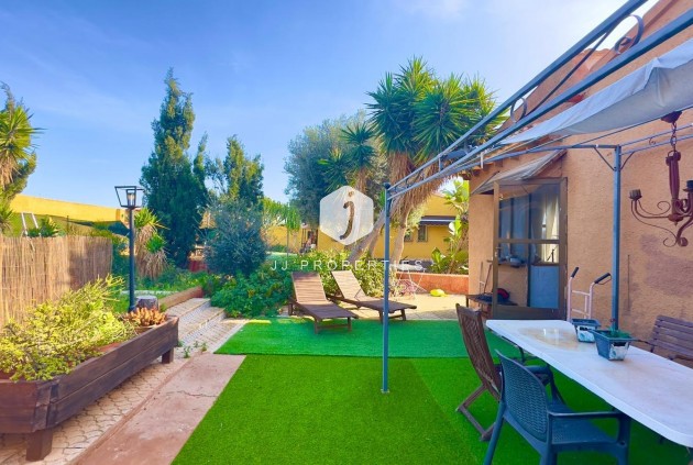 Z drugiej ręki - Villa -
Torrevieja - Torreblanca