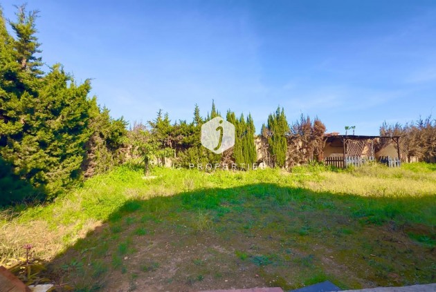 Z drugiej ręki - Villa -
Torrevieja - Torreblanca