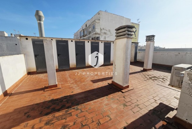 D'occasion - Appartement -
Torrevieja - Estacion de autobuses