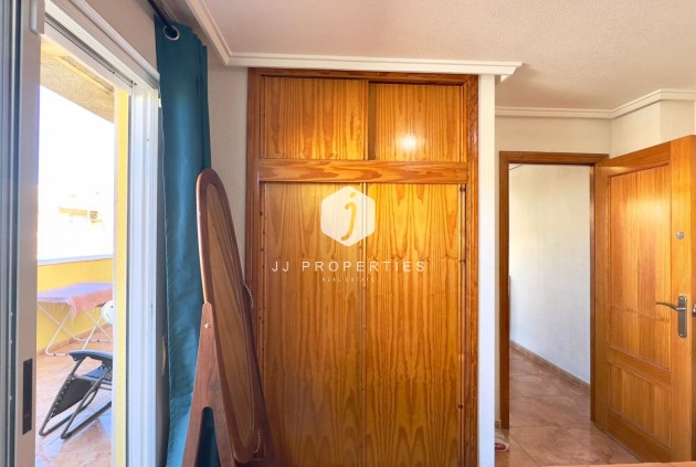 Aus zweiter Hand - Penthouse -
Torrevieja - PARQUE DE LAS NACIONES