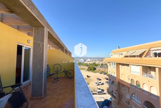 Aus zweiter Hand - Penthouse -
Torrevieja - PARQUE DE LAS NACIONES