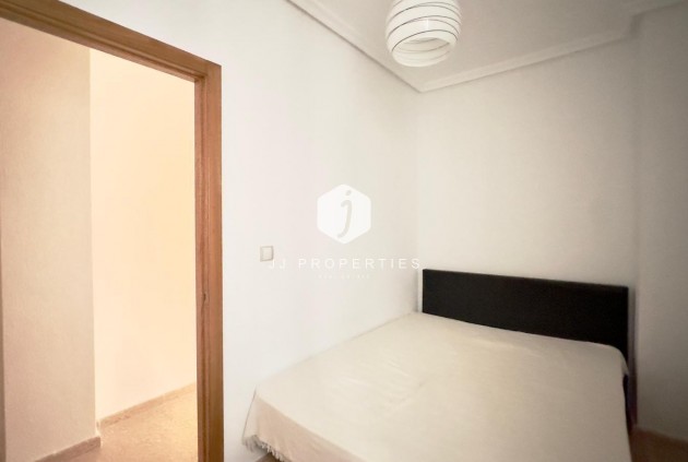 Tweedehands - Appartement / flat -
Torrevieja