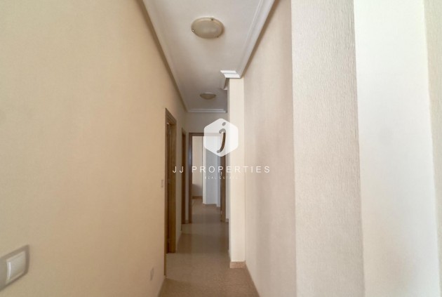 Tweedehands - Appartement / flat -
Torrevieja