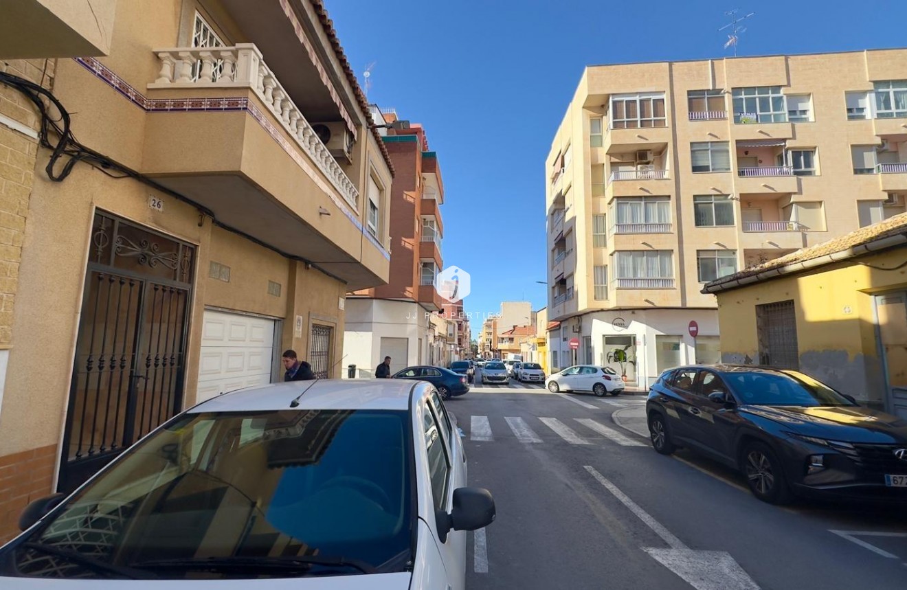 Tweedehands - Appartement / flat -
Torrevieja