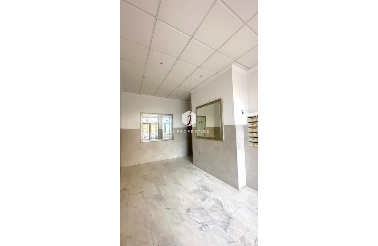 Aus zweiter Hand - Wohnung -
Torrevieja