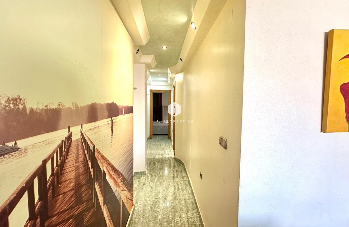 Resale - Penthouse -
Torrevieja