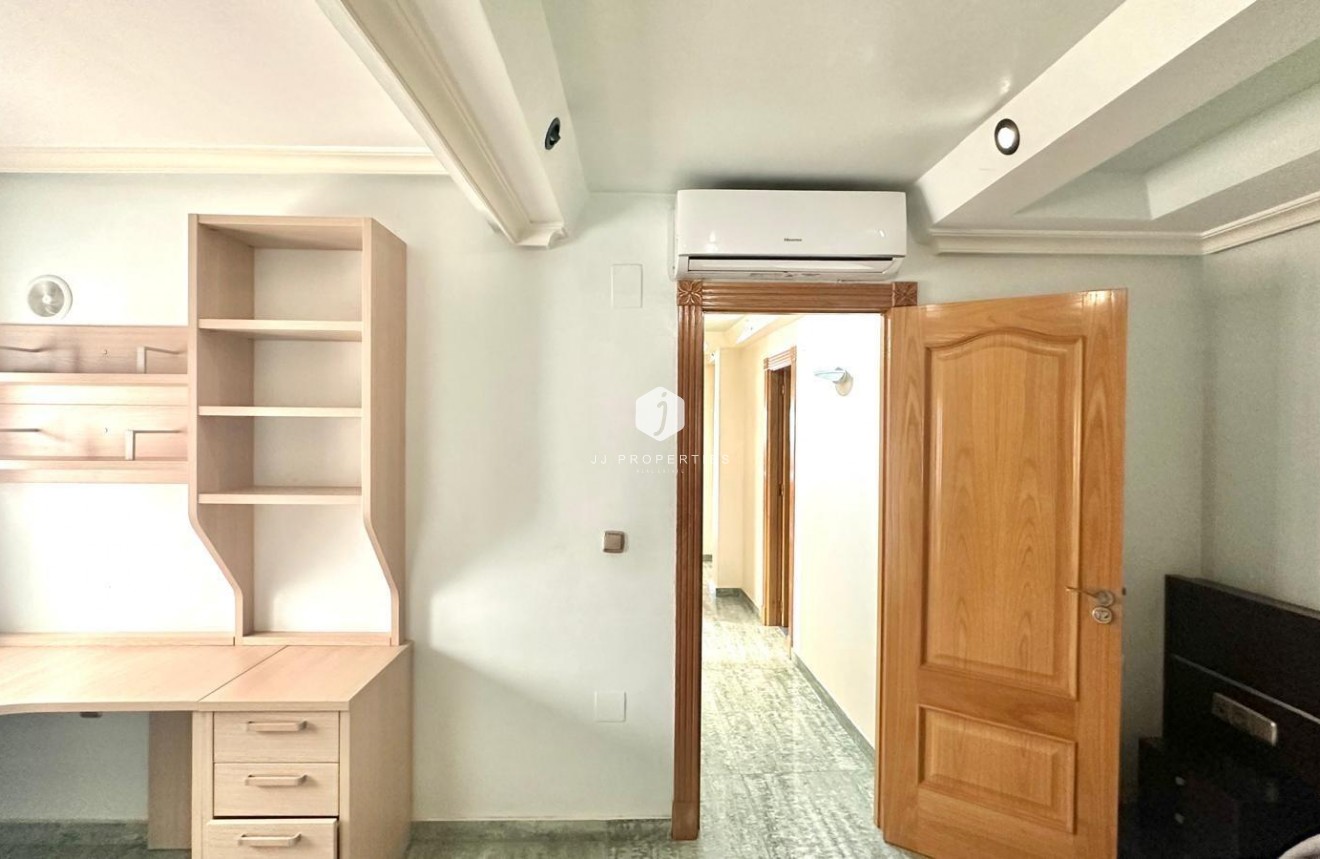 Resale - Penthouse -
Torrevieja