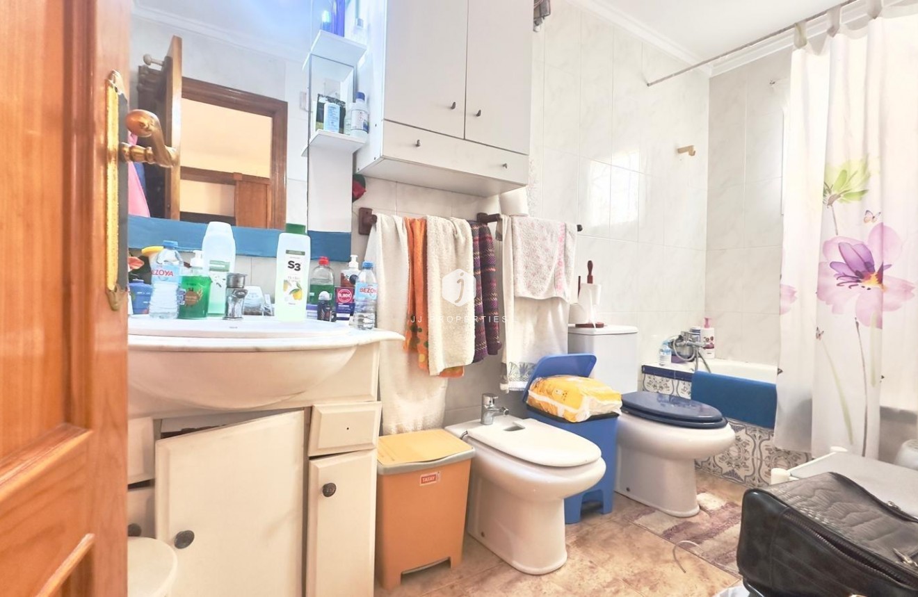 Resale - Penthouse -
Torrevieja - Estacion de autobuses