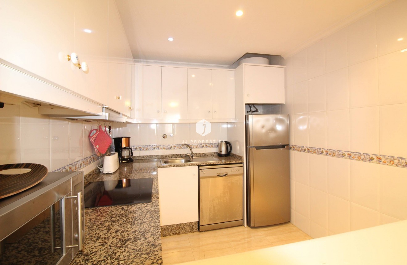 Aus zweiter Hand - Wohnung -
Torrevieja - Centro