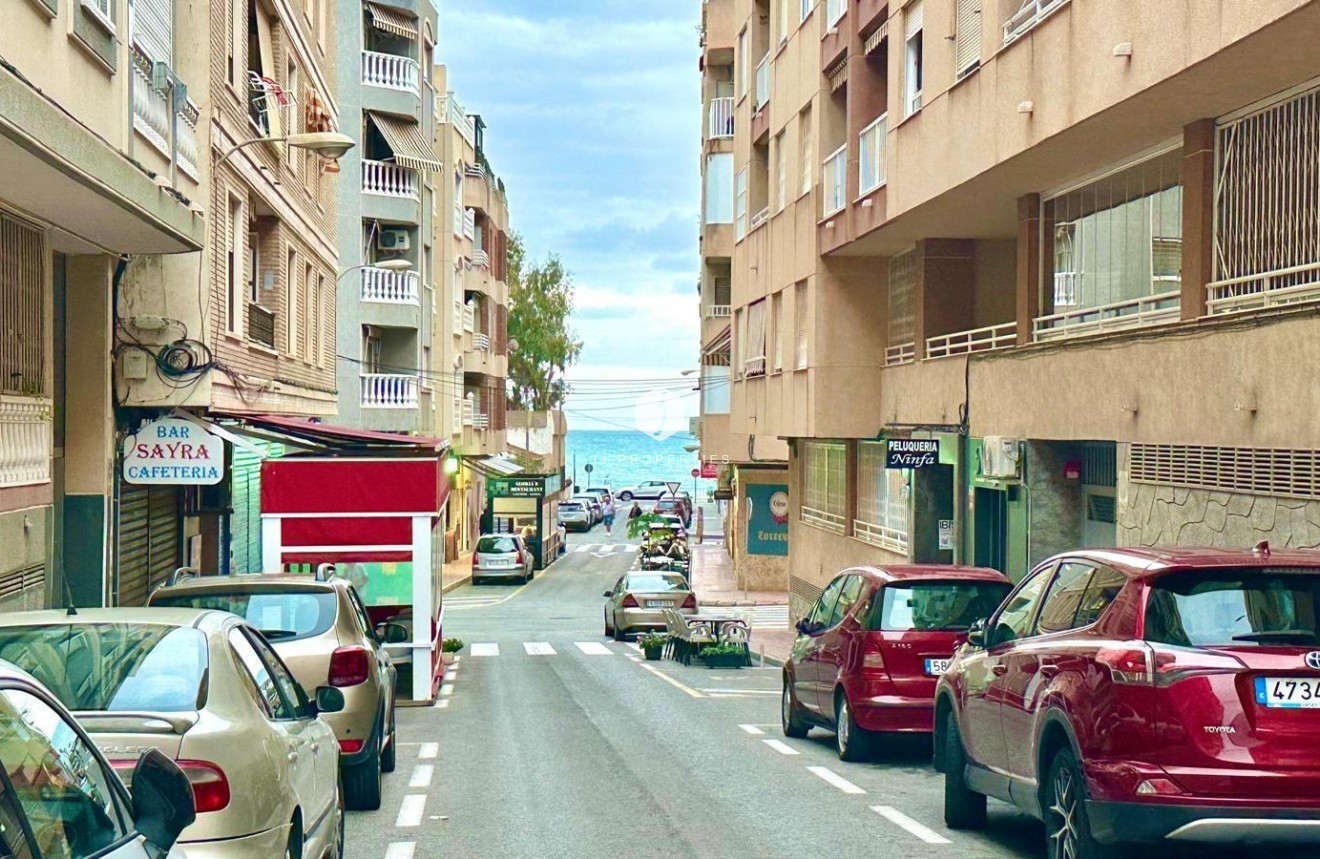 Segunda mano - Ático -
Torrevieja - Centro