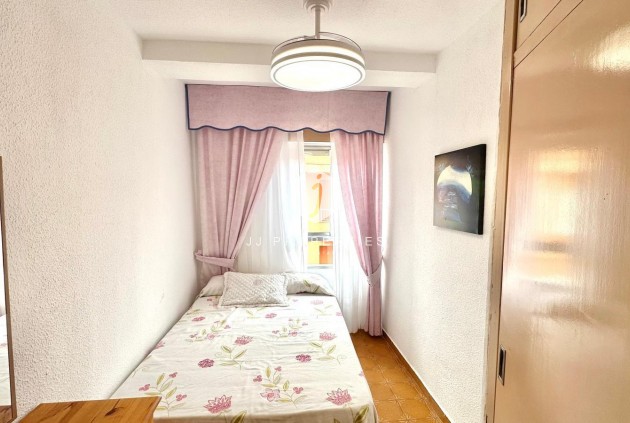 Segunda mano - Ático -
Torrevieja - Centro