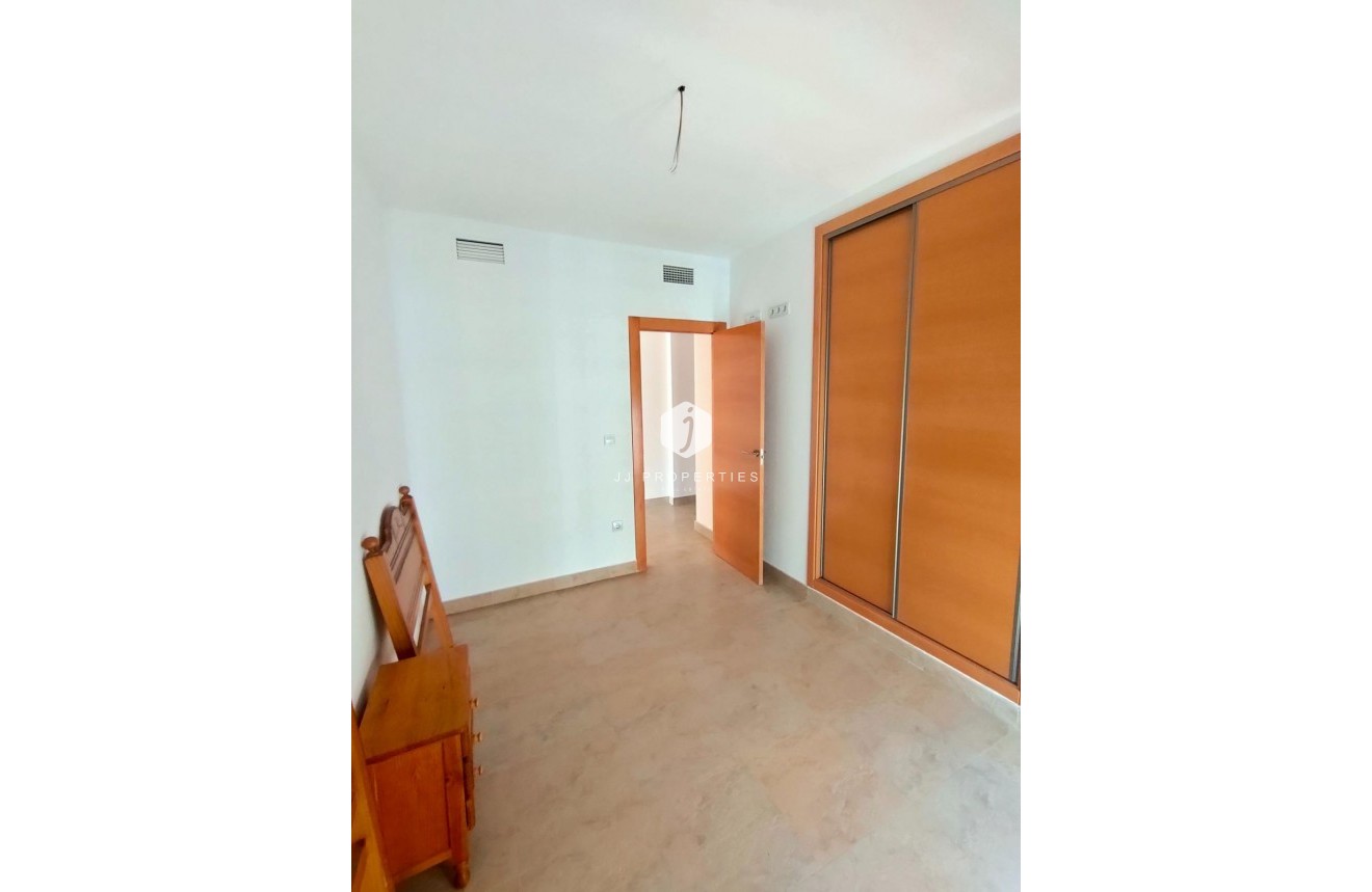 Resale - Apartment / flat -
Torrevieja - Estacion de autobuses