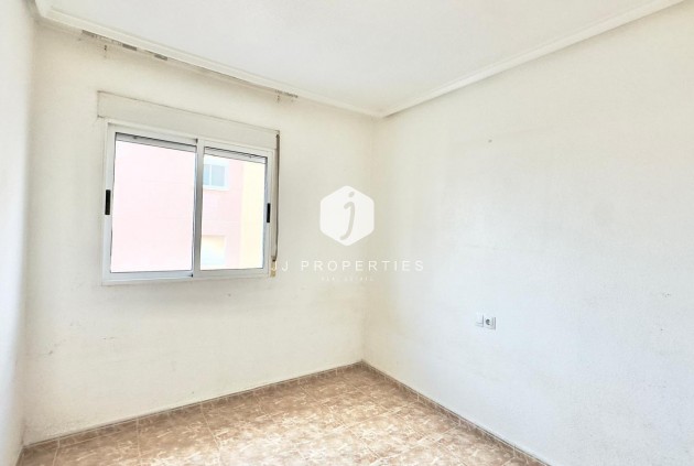 Aus zweiter Hand - Wohnung -
Torrevieja - Playa del Cura