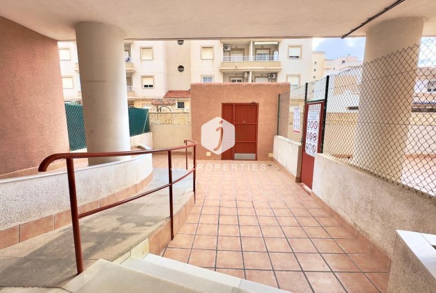 Aus zweiter Hand - Wohnung -
Torrevieja - Playa del Cura