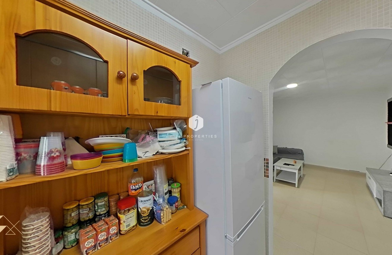 Aus zweiter Hand - Villa -
Torrevieja - San luis