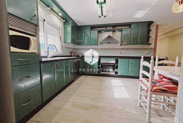 Z drugiej ręki - Villa -
Torrevieja - La Siesta - El Salado - Torreta