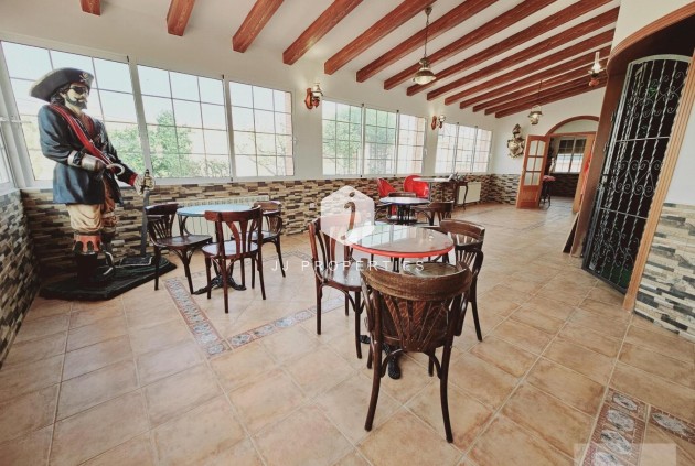 Z drugiej ręki - Villa -
Torrevieja - La Siesta - El Salado - Torreta