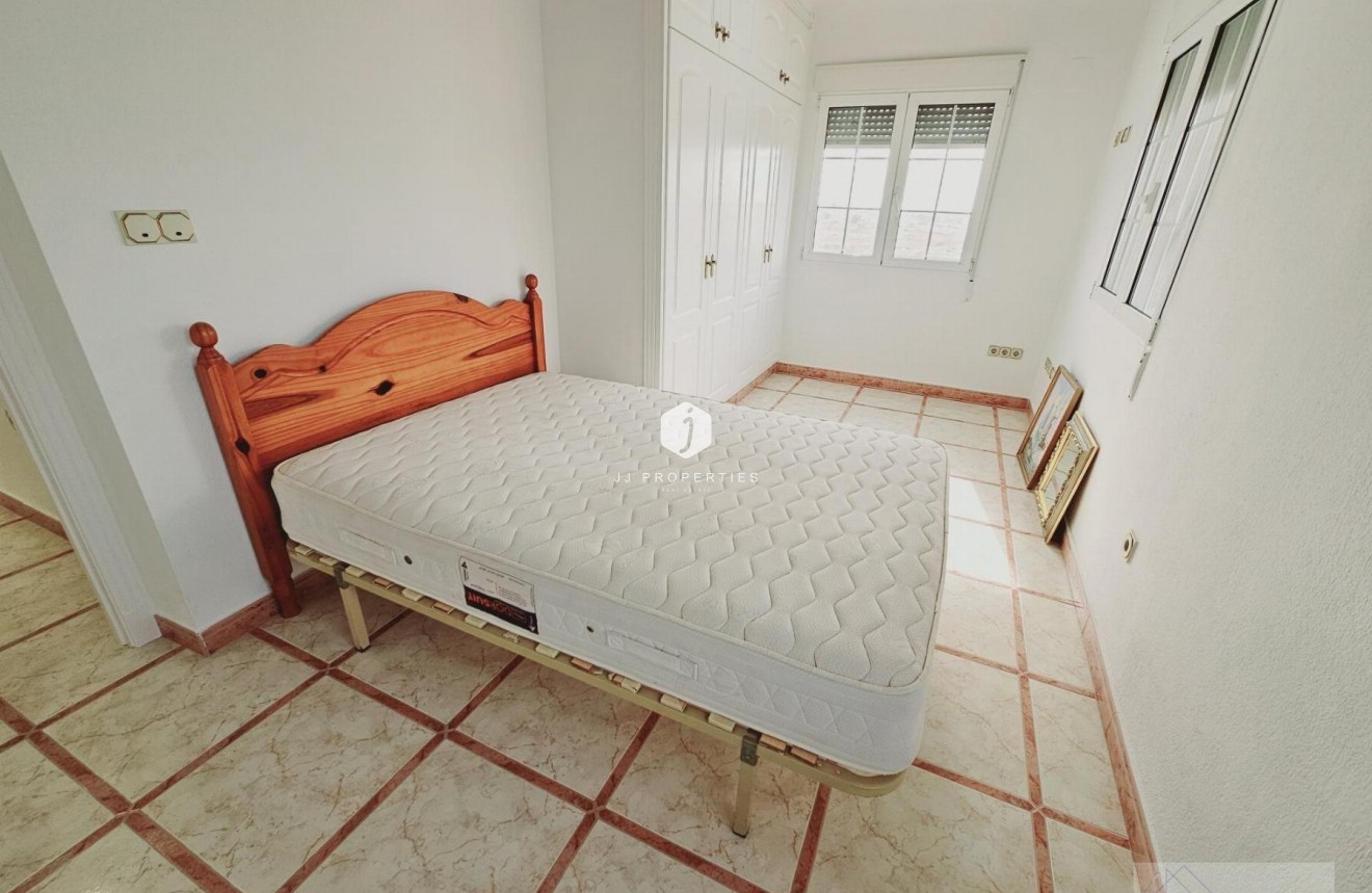 Z drugiej ręki - Villa -
Torrevieja - La Siesta - El Salado - Torreta