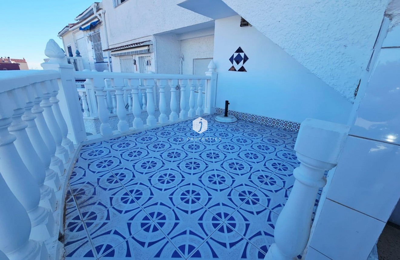 Resale - Duplex -
Torrevieja - Cabo cervera