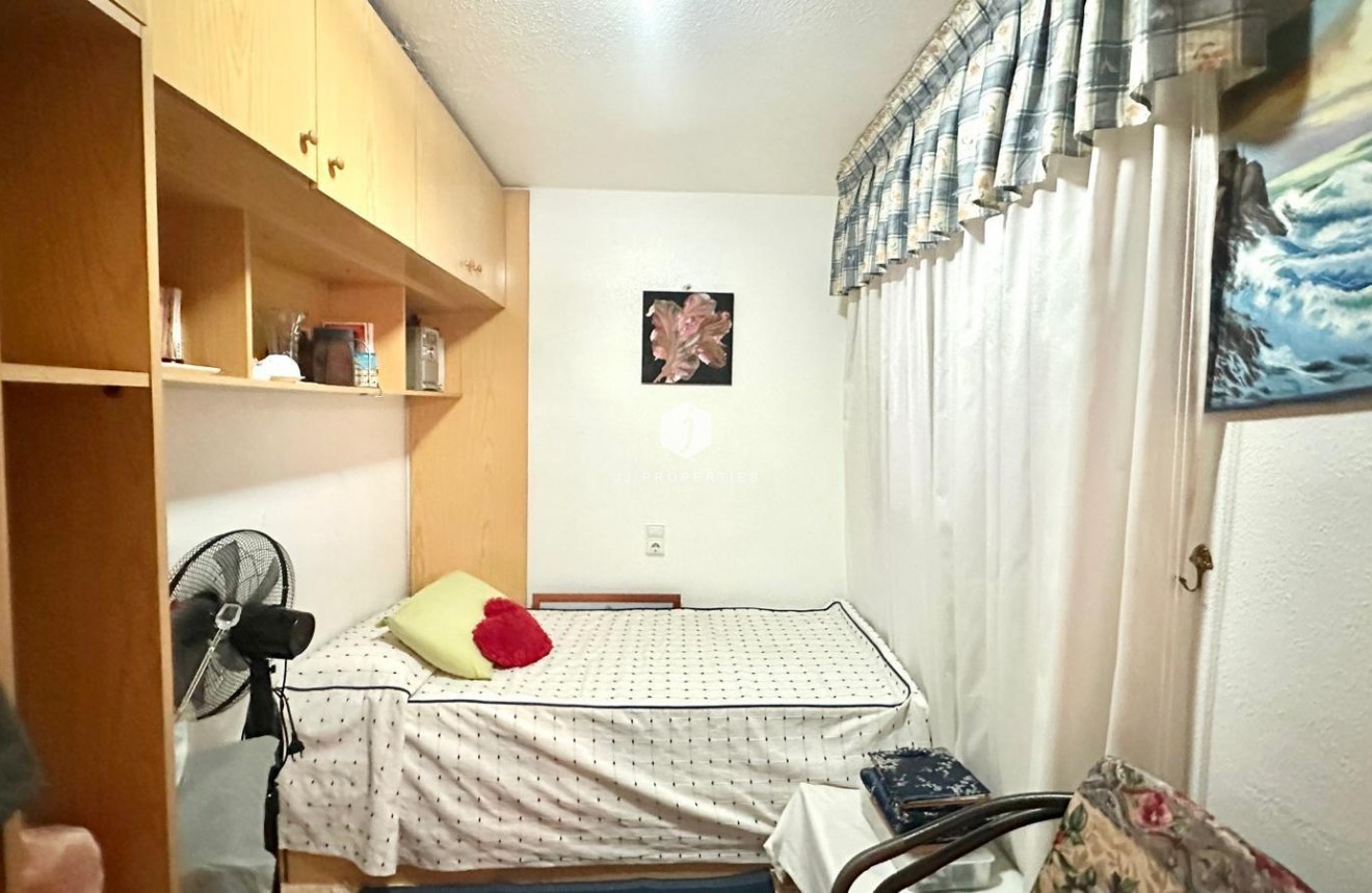 Aus zweiter Hand - Wohnung -
Torrevieja - Centro