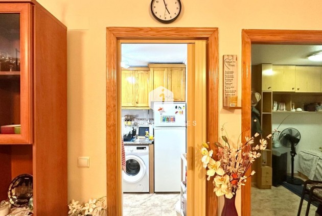 Aus zweiter Hand - Wohnung -
Torrevieja - Centro