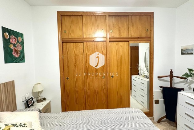 Aus zweiter Hand - Wohnung -
Torrevieja - Centro