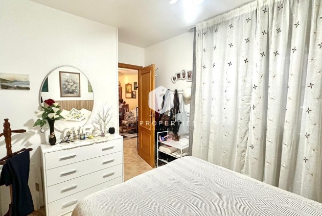 Aus zweiter Hand - Wohnung -
Torrevieja - Centro