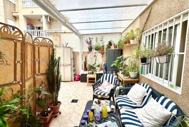 Aus zweiter Hand - Wohnung -
Torrevieja - Centro