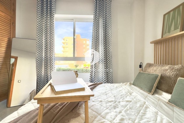 Aus zweiter Hand - Wohnung -
Torrevieja - Playa del Cura