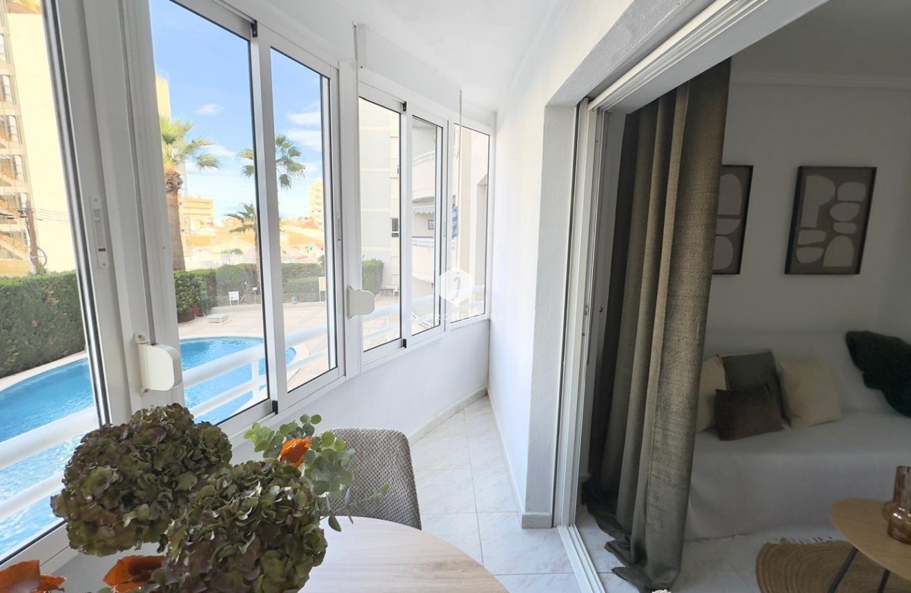 Aus zweiter Hand - Wohnung -
Torrevieja - Playa del Cura