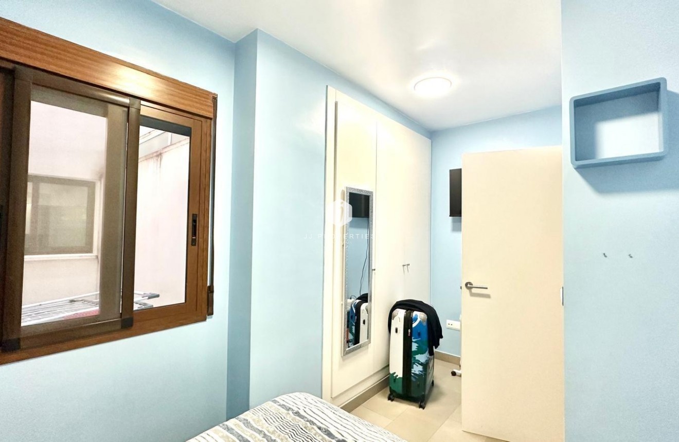 D'occasion - Appartement -
Torrevieja