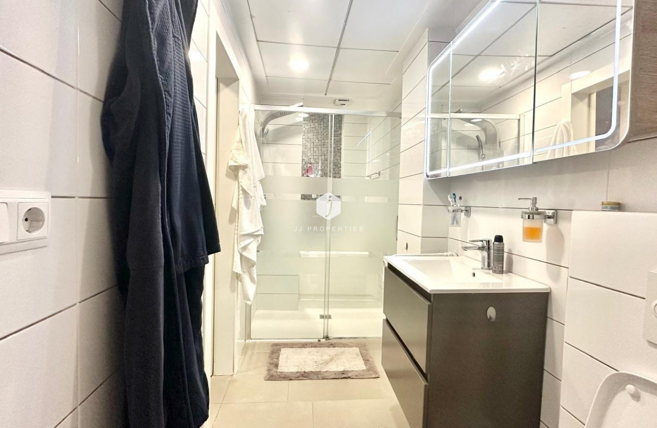 D'occasion - Appartement -
Torrevieja