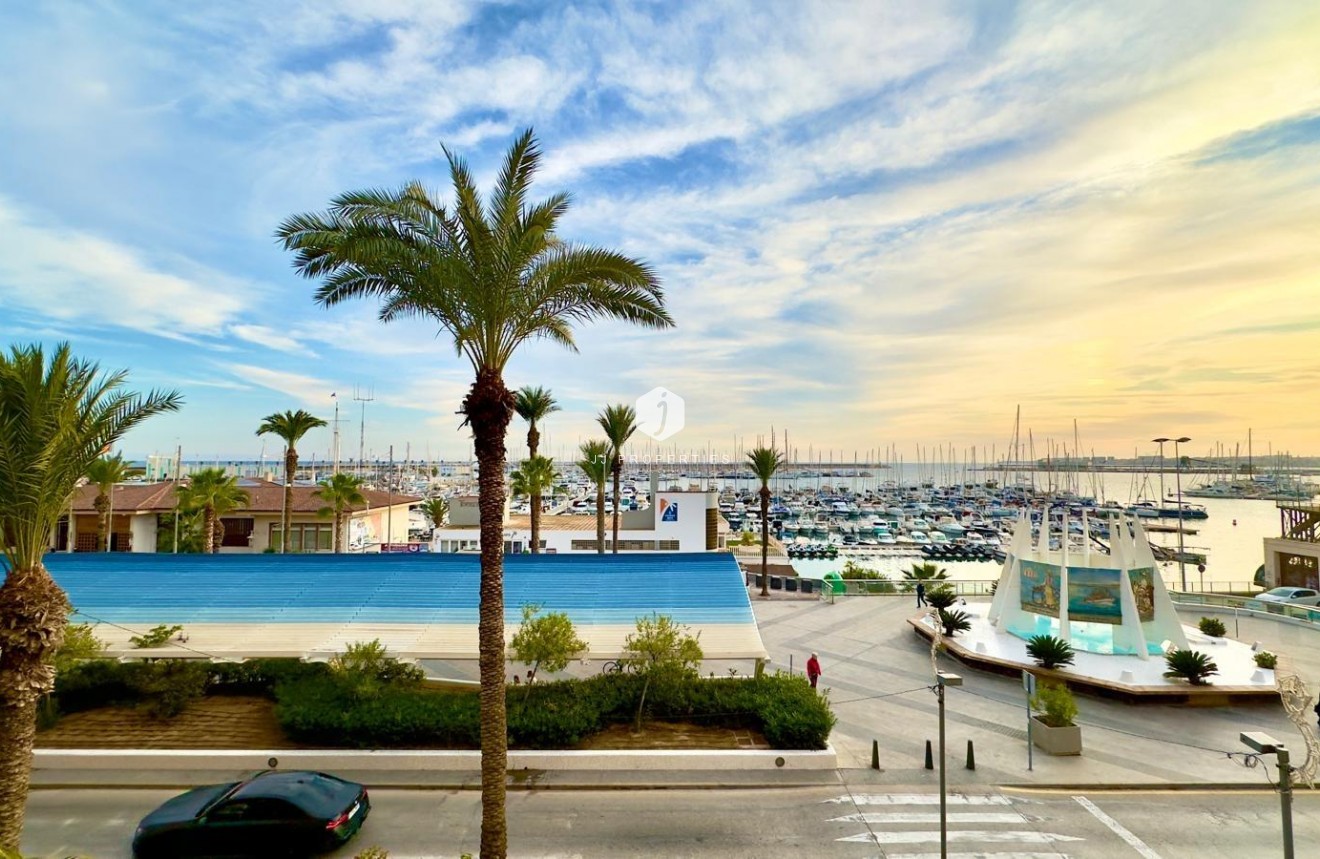 D'occasion - Appartement -
Torrevieja